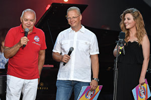 Rossiya Segodnya International Information Agency Director General Dmitry Kiselev (left) at Koktebel Jazz Party 2017 festival
